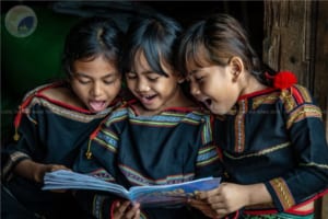 Khuyến khích: Tiếng Anh về với buôn làng - Nguyễn Đăng Đệ